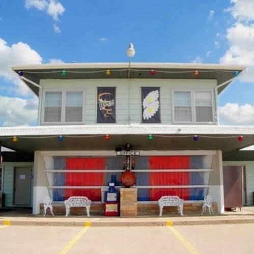Broadway Inn Yankton Экстерьер фото